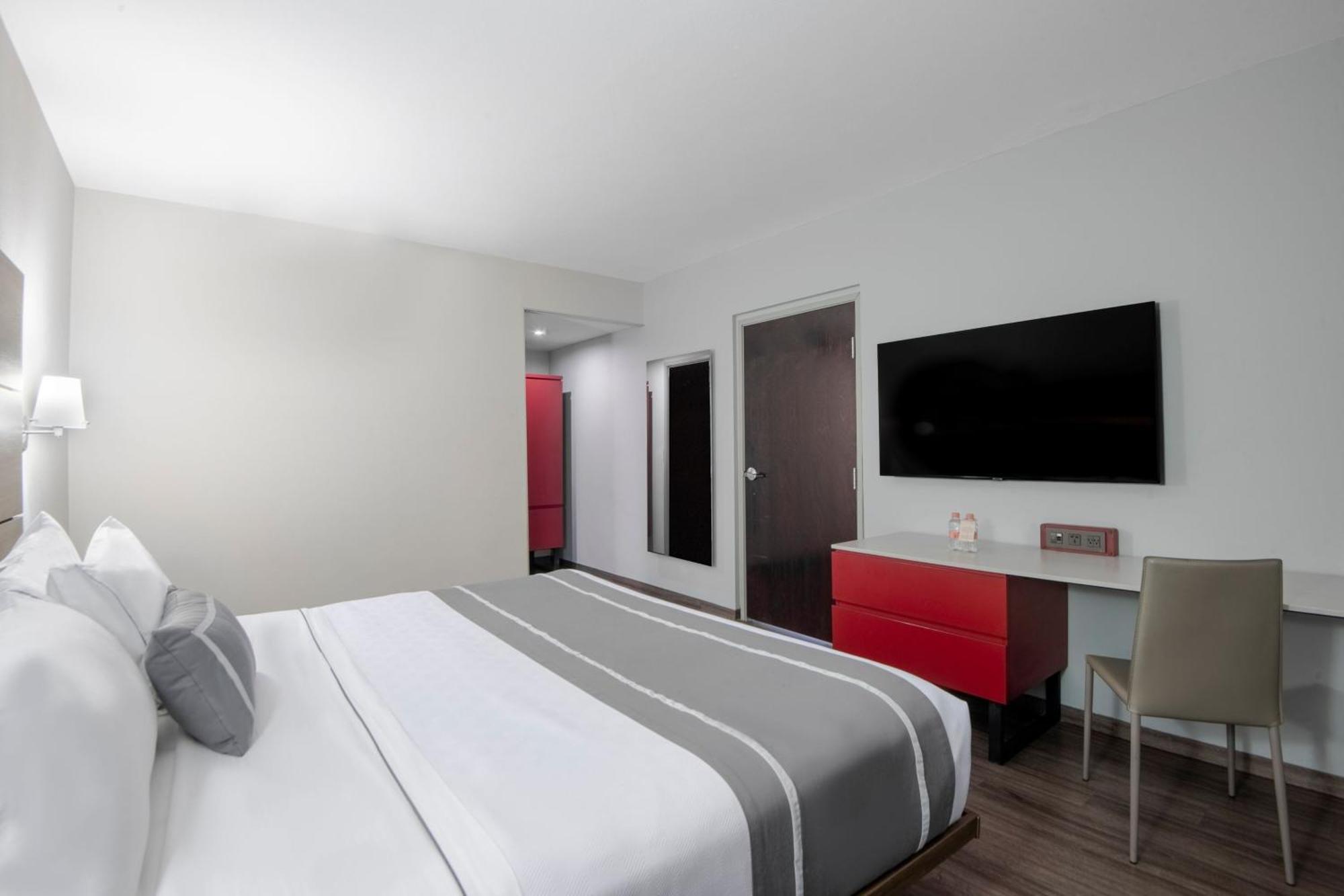 City Express Plus By Marriott Insurgentes Sur Mexico-stad Buitenkant foto